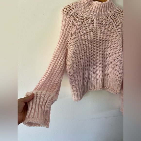 Wooden Ships Tara Rails Pink Chunky Open Knit Long Sleeve Turtleneck Sweater - Picture 2 of 8